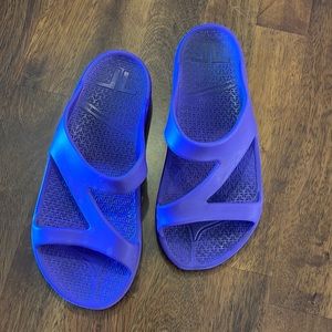 Telic Z Strap sandals grape purple M